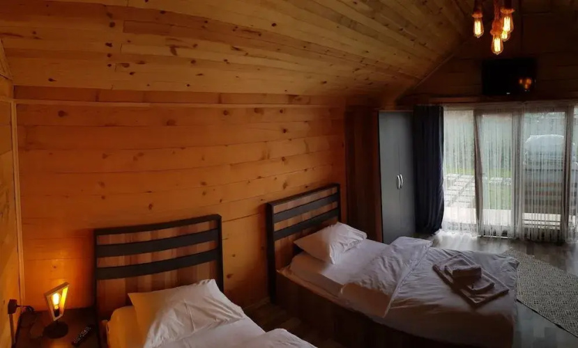 Adesa Bungalow Hotel