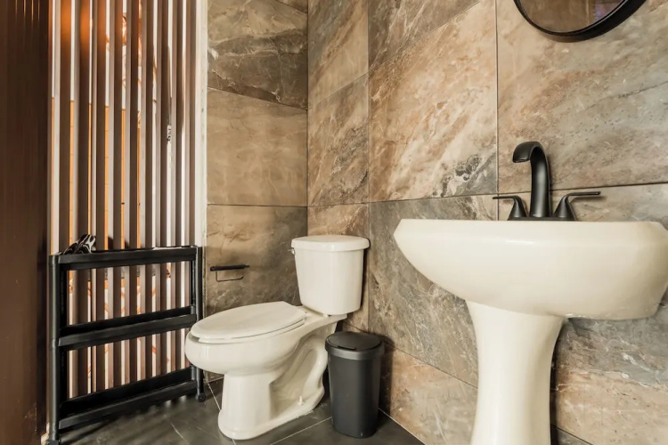 Casa Aluxes Guesthouse