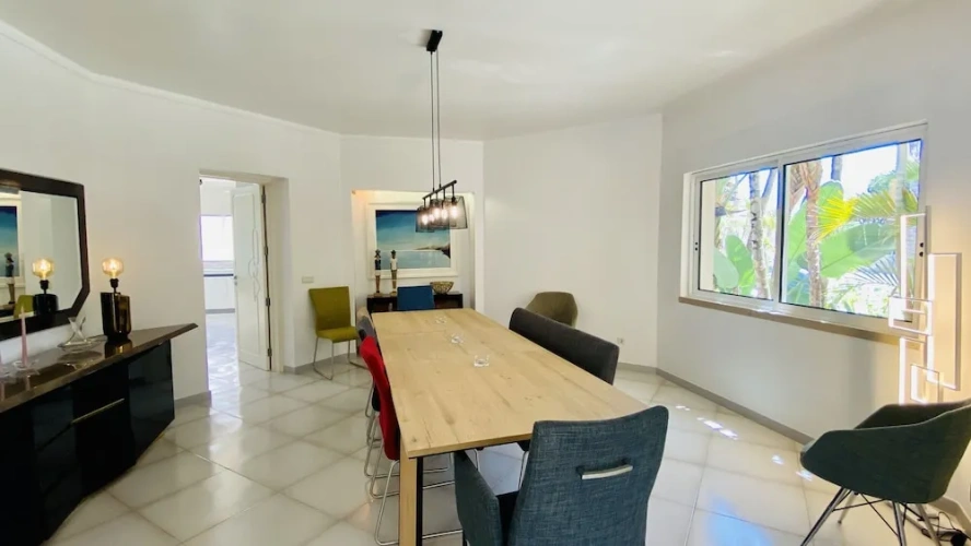 6 Bedrooms Villa with balcony and with pool view
