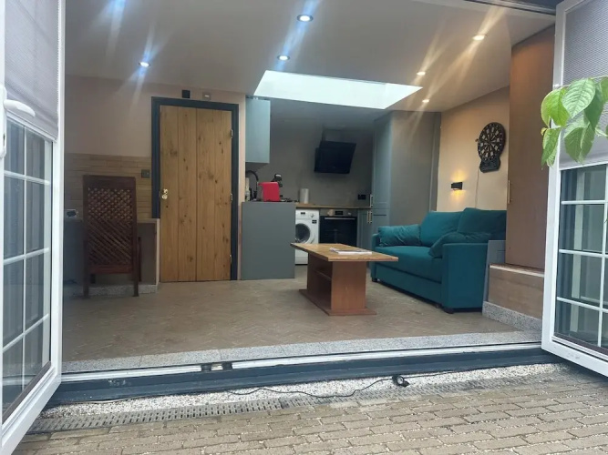 Inviting 1-bed Studio in London