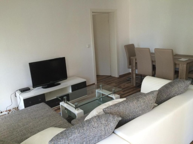 Single Apartment