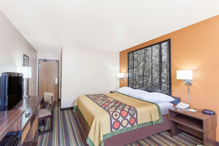 Super 8 Norton VA
