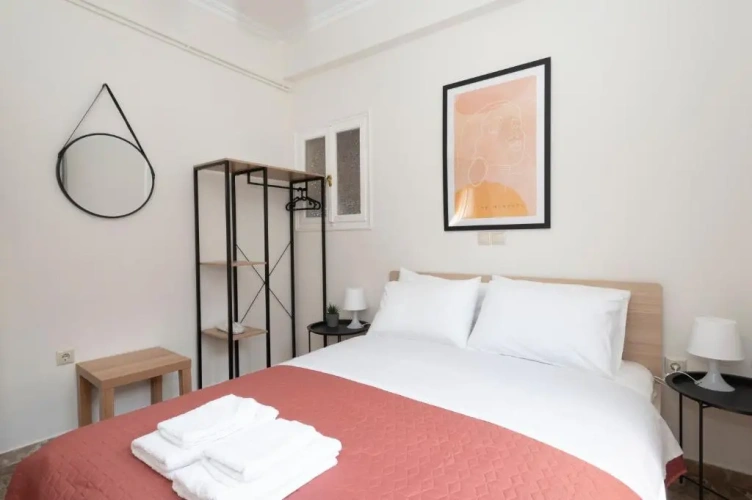 3 Bedrooms Apartment