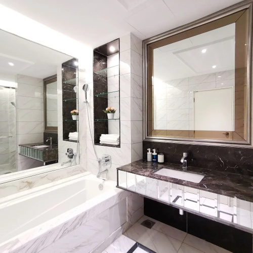 Sky Loft JB Guest House