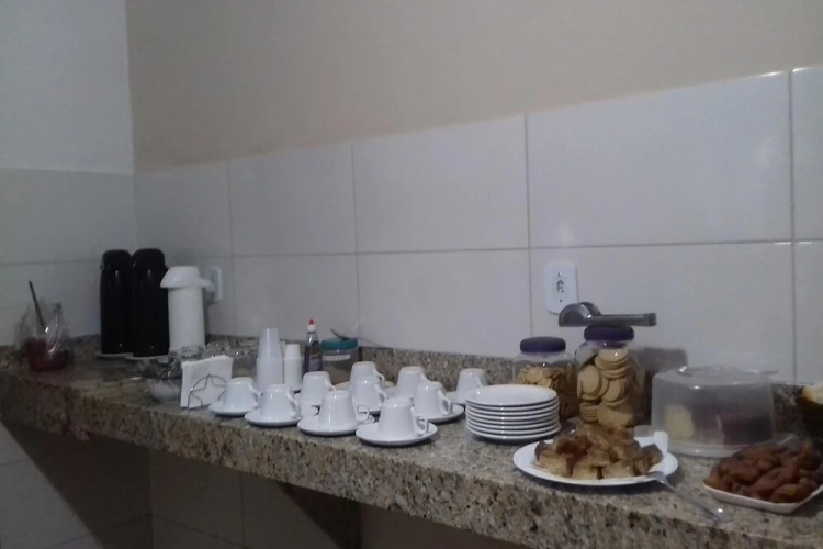 City Hotel