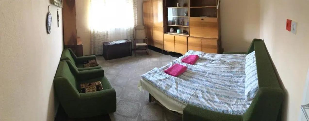 Standard Triple room with view