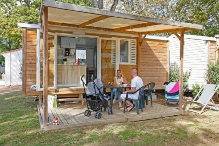 Camping Le Petit Rocher