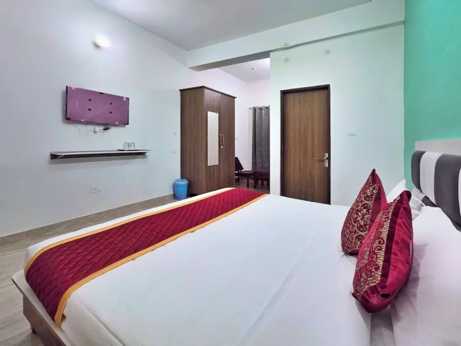 Dhauladhar Inn