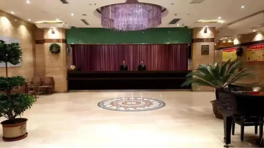 Dongfang Hotel
