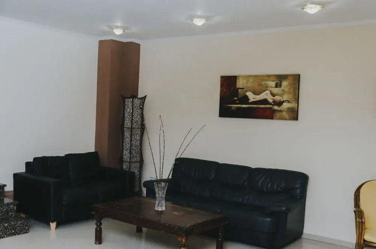Skiron studios