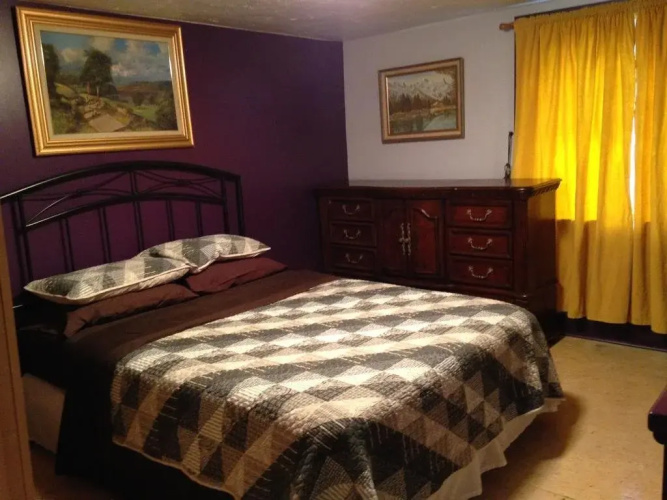 Nisku Guest House