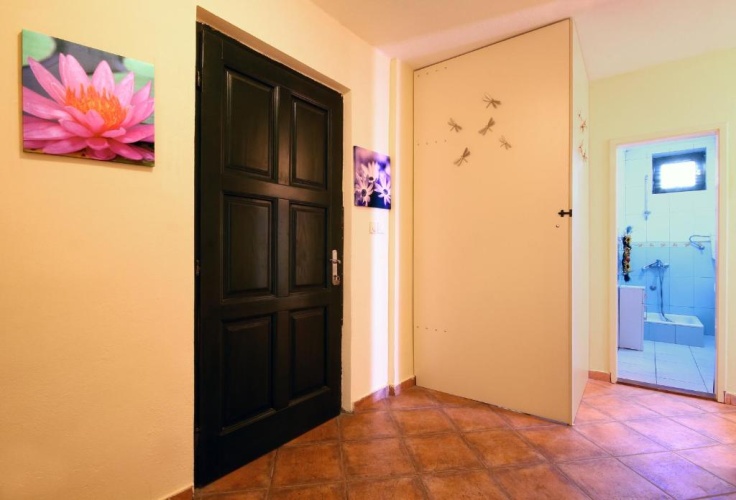 2 Bedrooms Apartment with balcony and with sea view