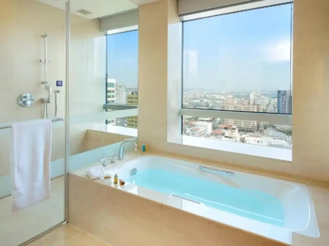 Standard Family room with city view