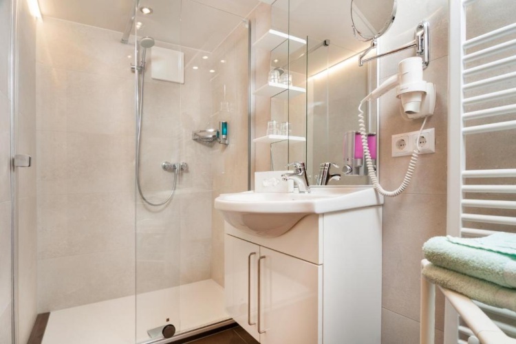 Standard Double room with balcony and with view