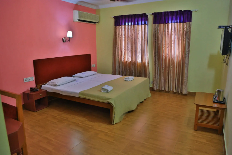 Hotel Srinivas