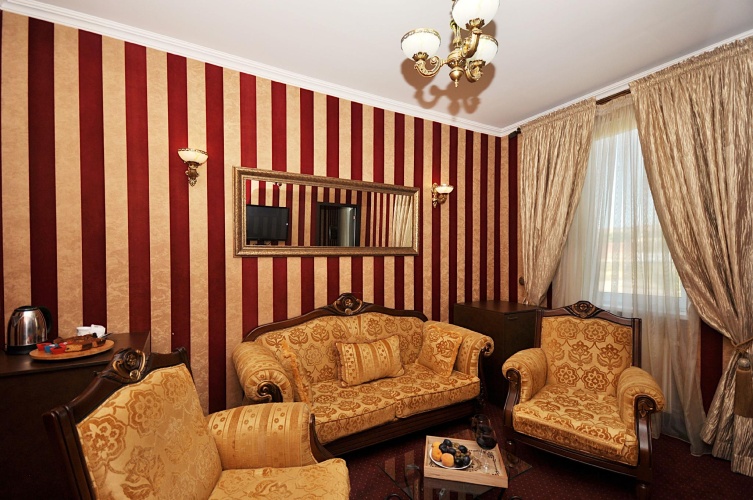 Double Suite