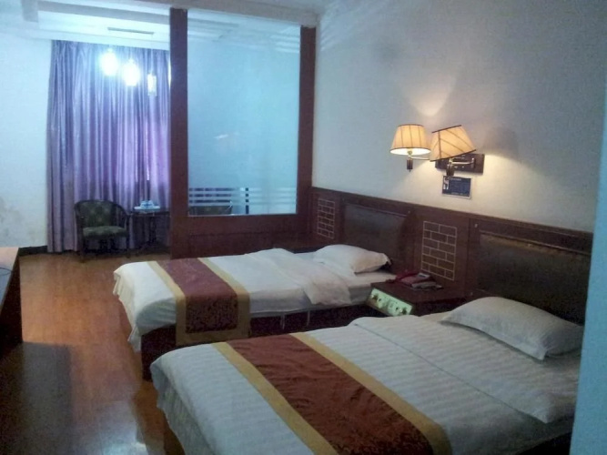 Libo Qianjin Hotel
