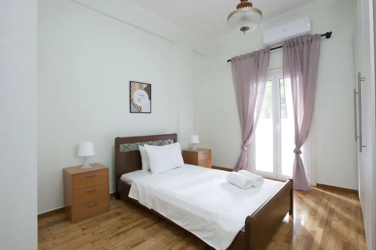 2 Bedrooms Apartment with balcony