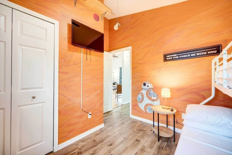 Guest rooms