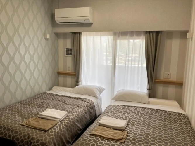Standard Twin room