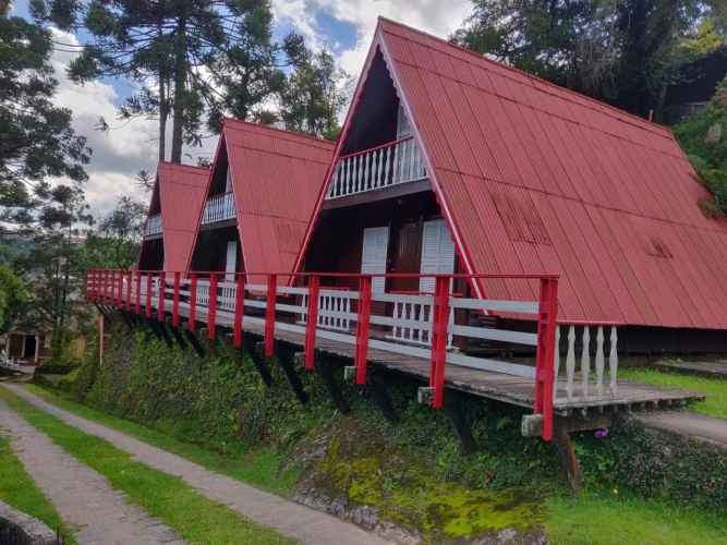 Quadruple Chalet