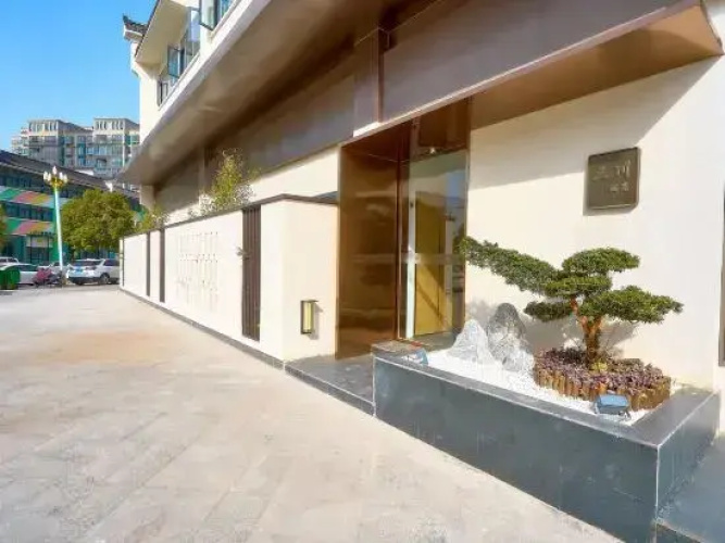 Sanchuan Song Hotel