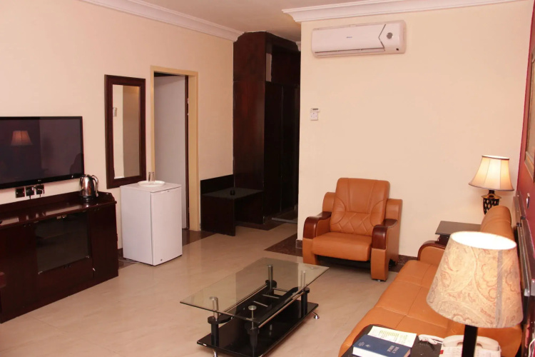 Agura Hotel