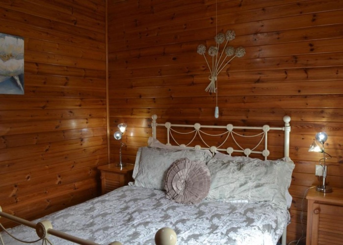 2 Bedrooms Cottage