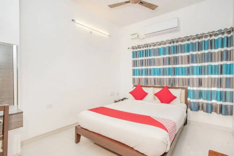 Aashritha Suites