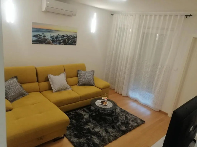 Luxury apartment Queen