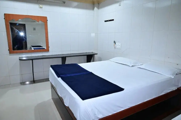 Sreeniketanam Lodge