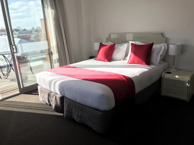 Luxury Double Studio with balcony and with city view