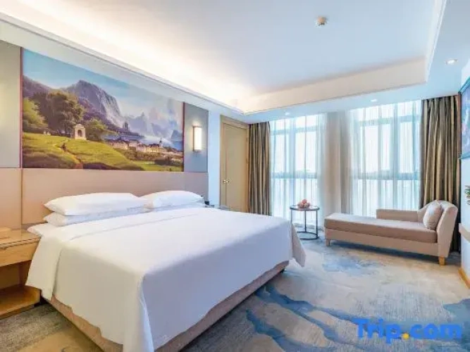 Deluxe Double Family Suite
