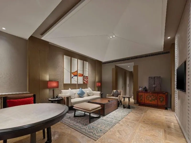Premium Double Suite with balcony