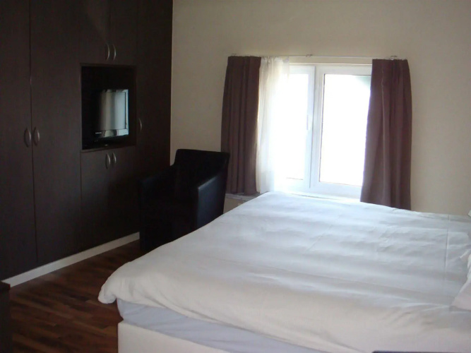 Lace Hotel