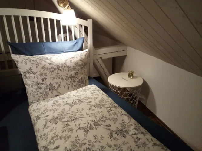 ApartOne