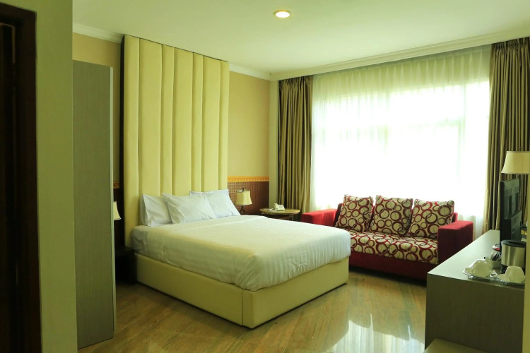 Hotel 55
