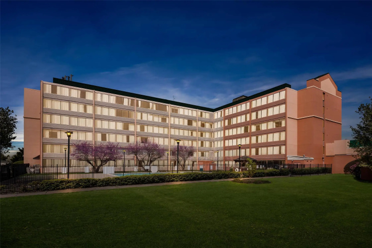 Quality Hotel Philadelphia Airport - Media, PA