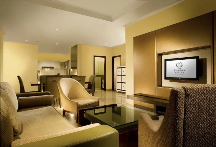 Quadruple Attic Suite