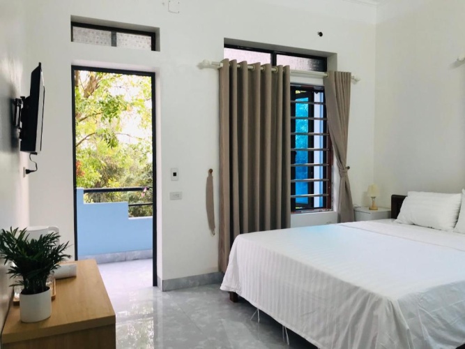 Standard room with balcony