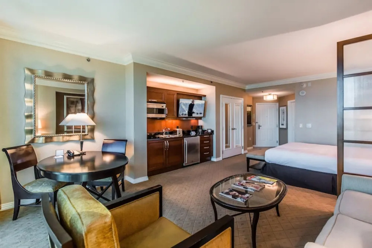 Signature Condos