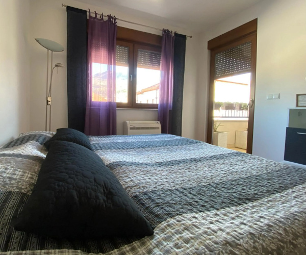 Apartman 2 Old Bridge view