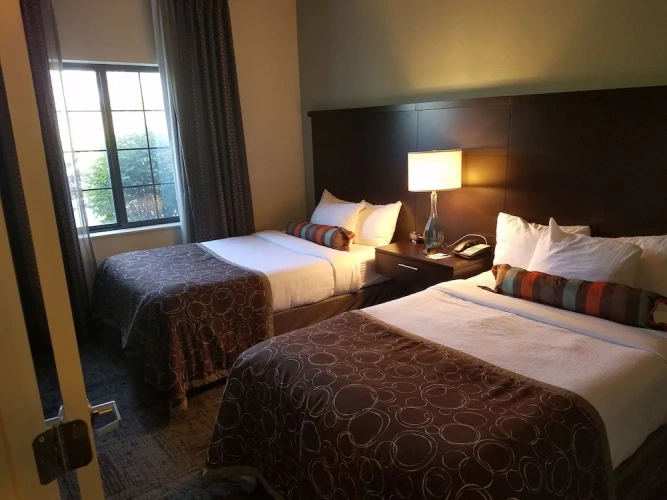 1 Bedroom Suite