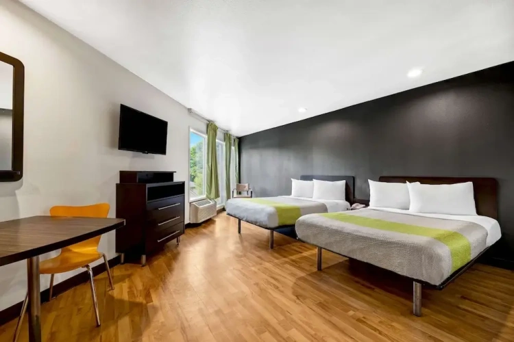 Deluxe Quadruple room