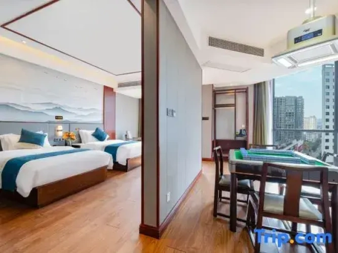 Double Suite with mountain view