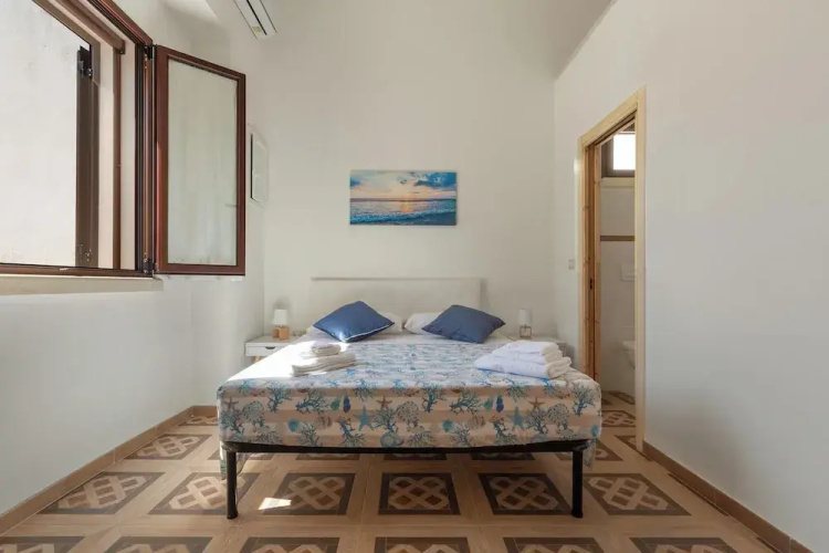 3973 Villa Ketty by Barbarhouse