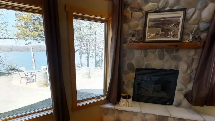 Minnestay-Lakefront Hideaway