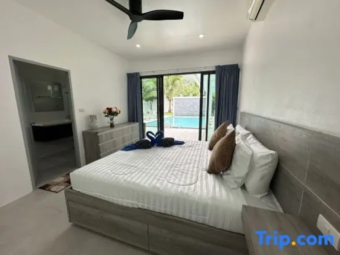 3 Bedrooms Villa