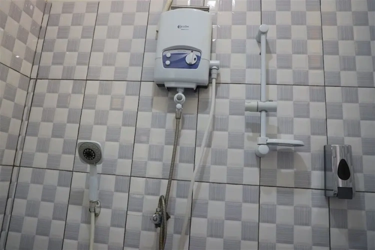 Comfort Single Basement room