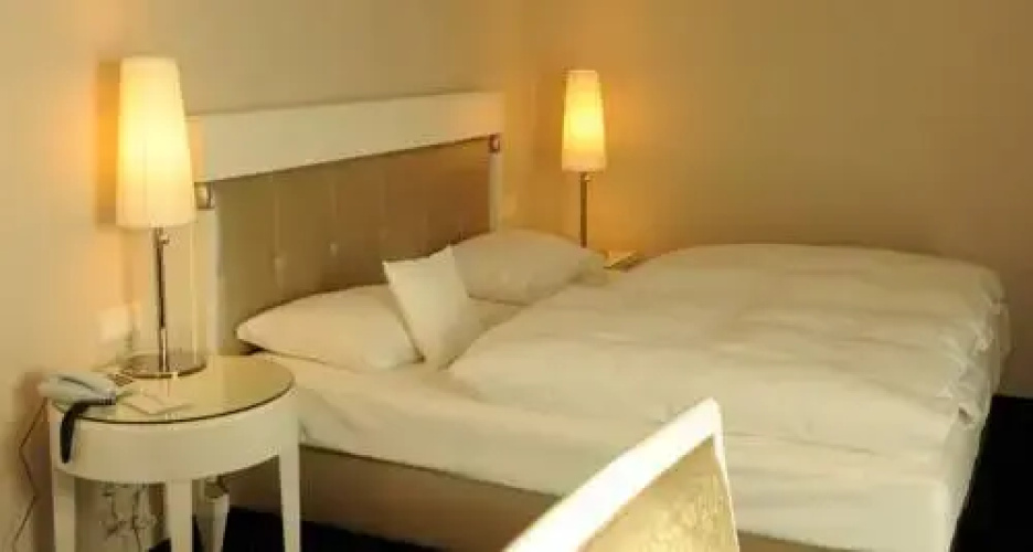 Hotel & Restaurant Schönau